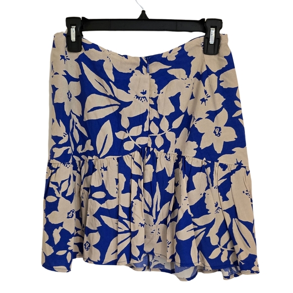 NWT Juniors Floral Miniskirt with Ruffled Hem - Picture 6 of 6